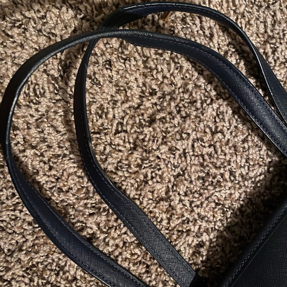 Michael Kors navy blue jet set travel purse - Picture 4 of 8